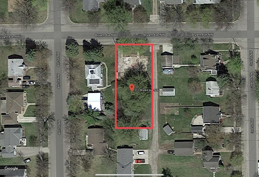 Big residential lot Renville, Minnesota 10,500 sq.ft. LAND IS HOME