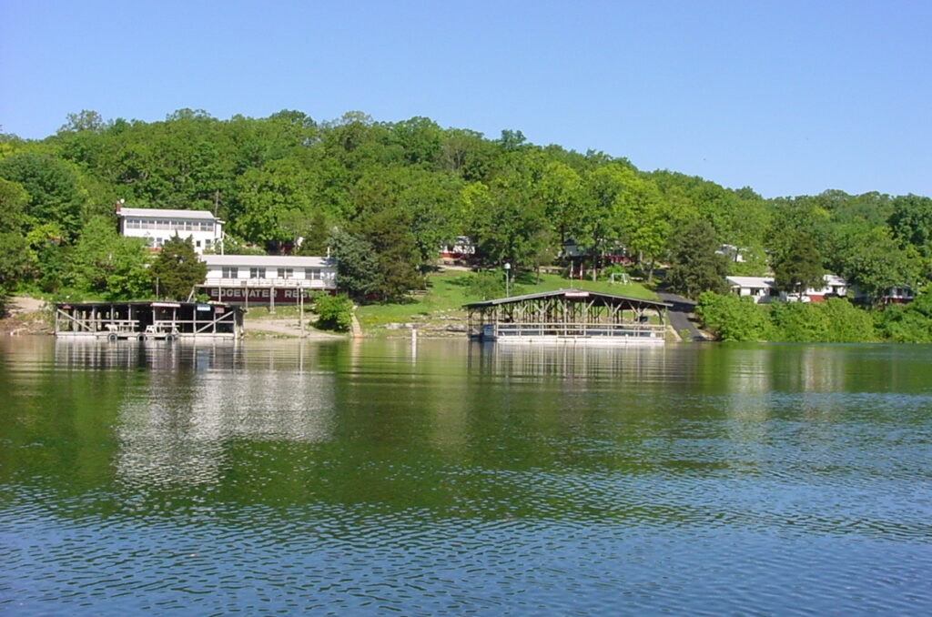 Big residential lot , Diamond City, Arkansas 14,341 sq.ft. LAND IS HOME