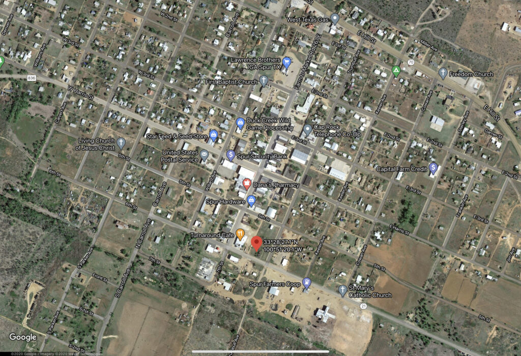 Long Lot in downtown Spur , Texas 4,000 sq.ft LAND IS HOME