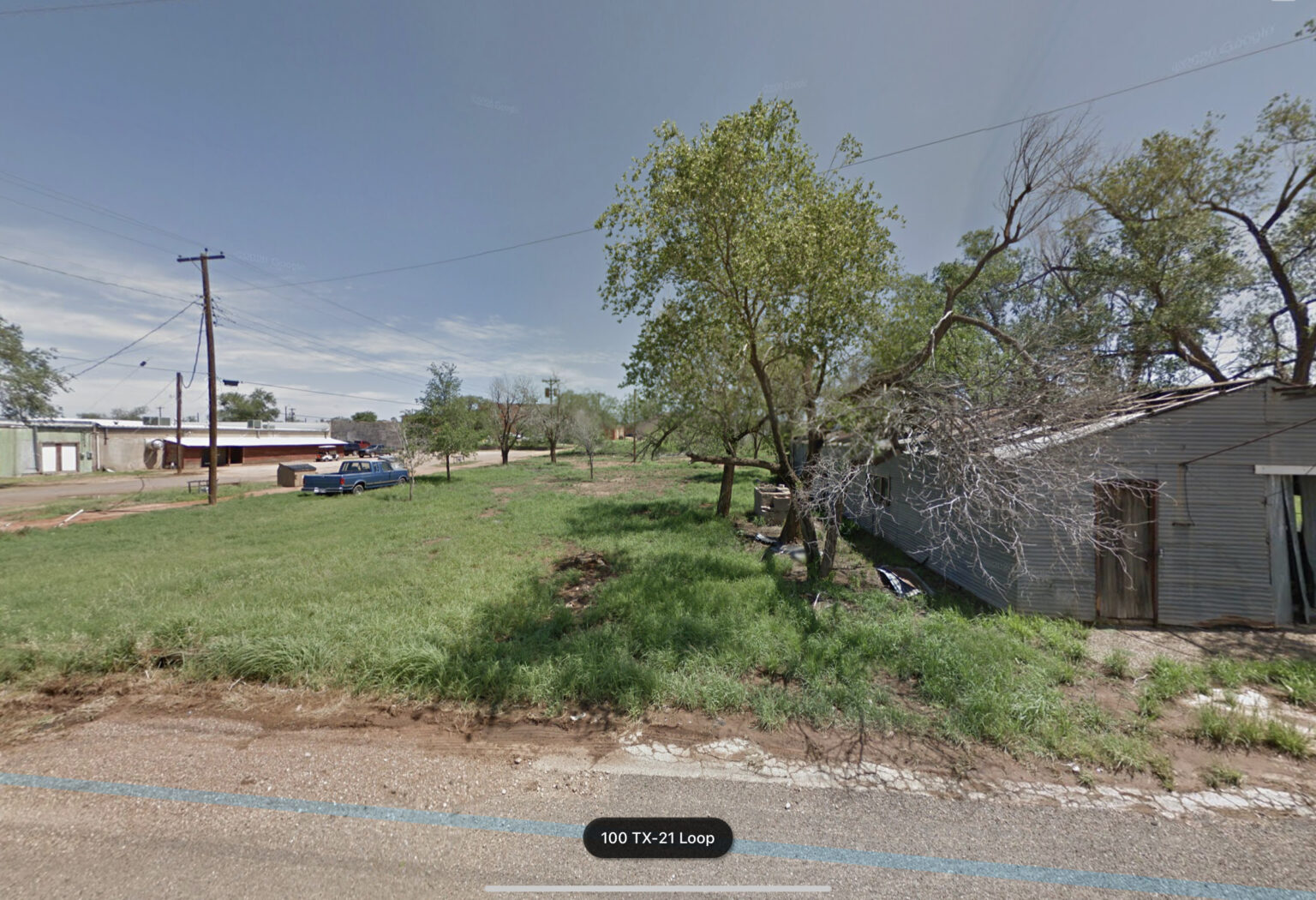Long Lot in downtown Spur , Texas 4,000 sq.ft LAND IS HOME